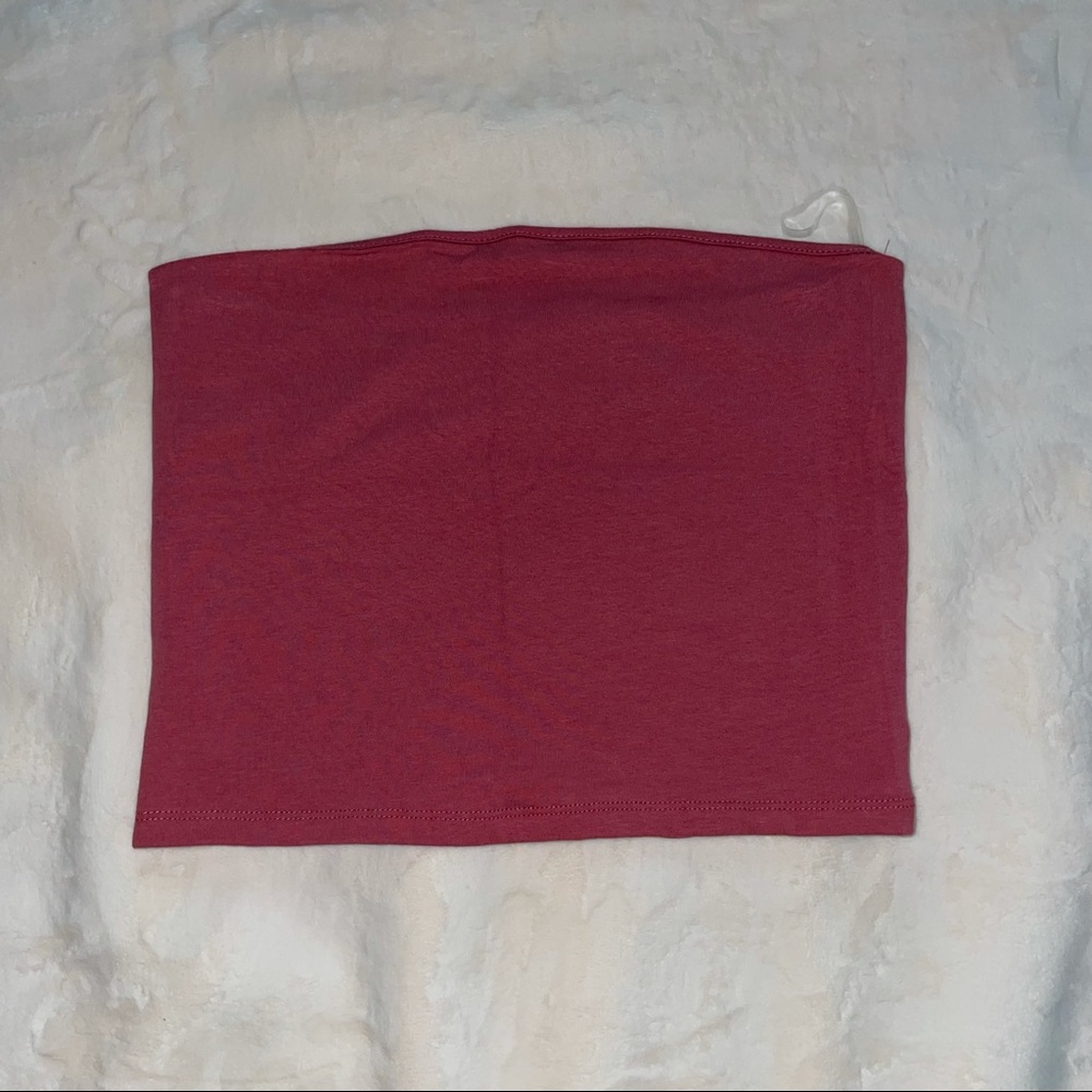 NWT Tilly’s pink tube top